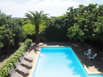 The Pool (5)